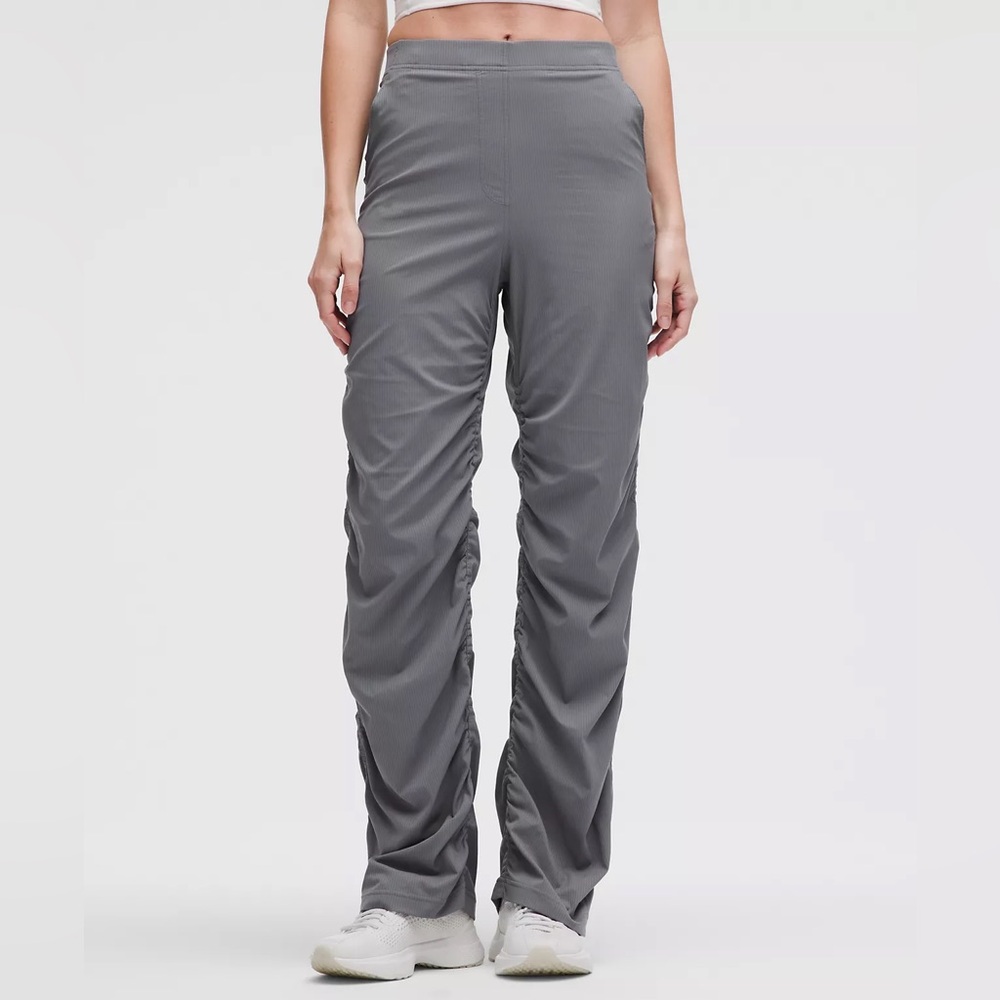 Lululemon Dance Studio NWT Slim-Fit High-Rise Flared Pant Solar Grey